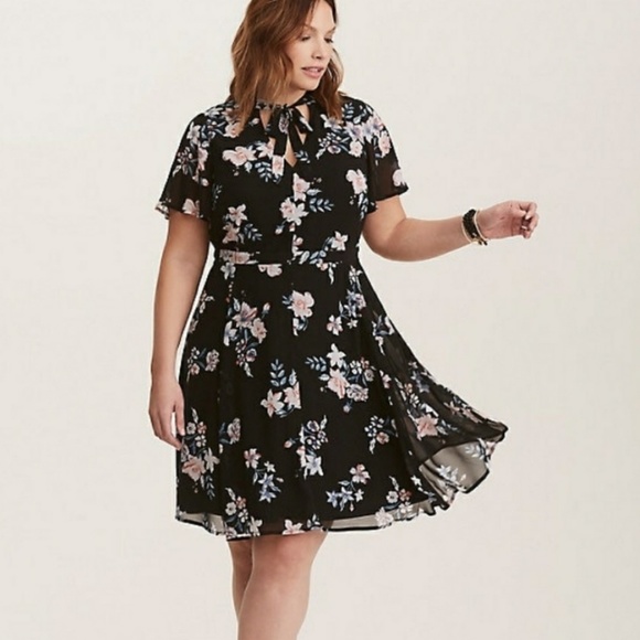 torrid Dresses & Skirts - Torrid Black Floral Tie Neck Skater Dress F2